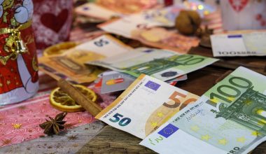 Αυτές είναι οι κατηγορίες ανέργων που δεν θα λάβουν δώρο Χριστουγέννων – Πώς θα το υπολογίσετε