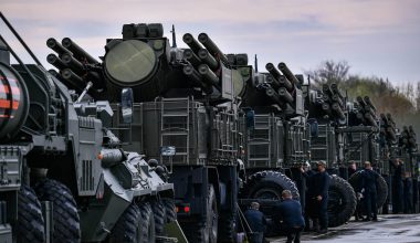 Ουκρανική επίθεση με drone στην Κριμαία – Θεωρούσε ότι είχε καταστρέψει τα ρωσικά α/α συστήματα αλλά αναχαιτίστηκαν