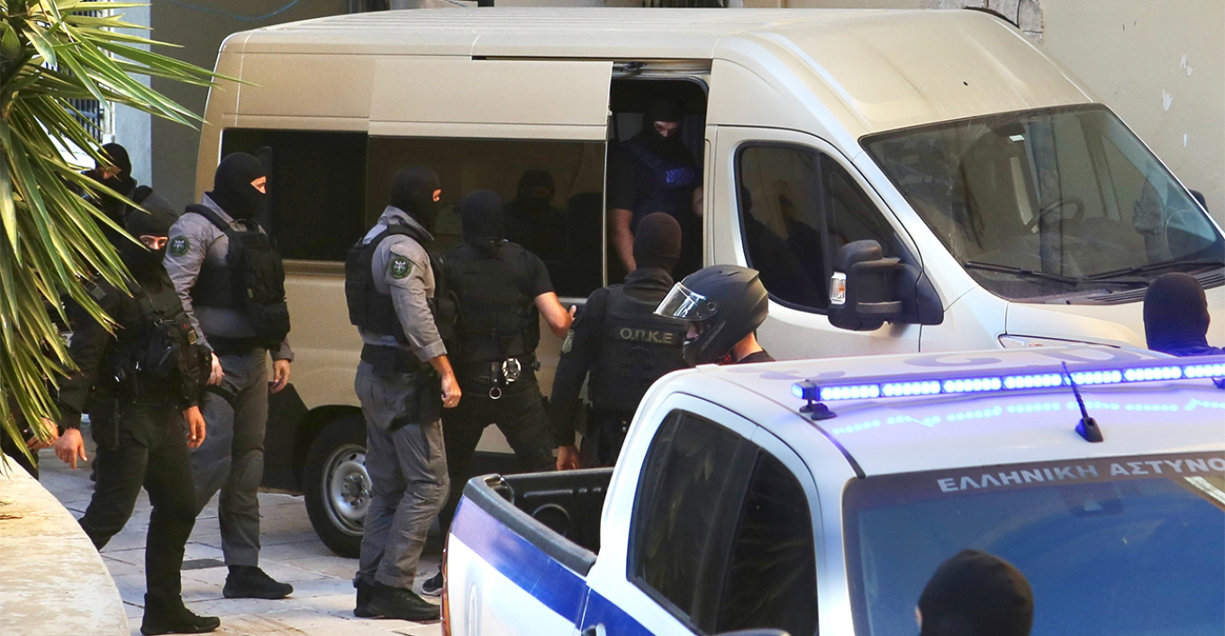 Κύκλωμα εκβιασμών στα Χανιά: Στον ανακριτή ο Αρχιμανδρίτης που κατηγορείται για εκχώρηση των 175 στρεμμάτων