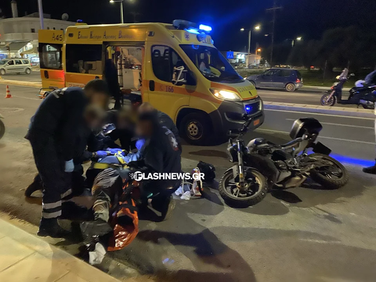 Τροχαίο ατύχημα με εγκατάλειψη στα Χανιά: ΙΧ συγκρούστηκε με μηχανή – Ένας τραυματίας (φώτο)