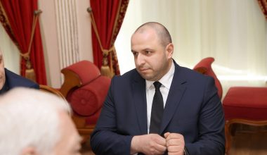 Στις ΗΠΑ θα μεταβεί σήμερα ο Ρ.Ουμέροφ για συνομιλίες σχετικά με το ειρηνευτικό σχέδιο για την Ουκρανία