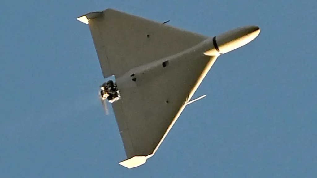 Βίντεο: Ρωσικό drone Shaded διαλύει όχημα των ουκρανικών δυνάμεων στην Τσερνίχιβ