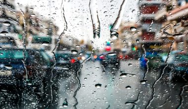 Καιρός: Iσχυρές βροχές και καταιγίδες σε Ιόνιο, Κρήτη και νότια Πελοπόννησο – Έως 20 βαθμούς Κελσίου η θερμοκρασία