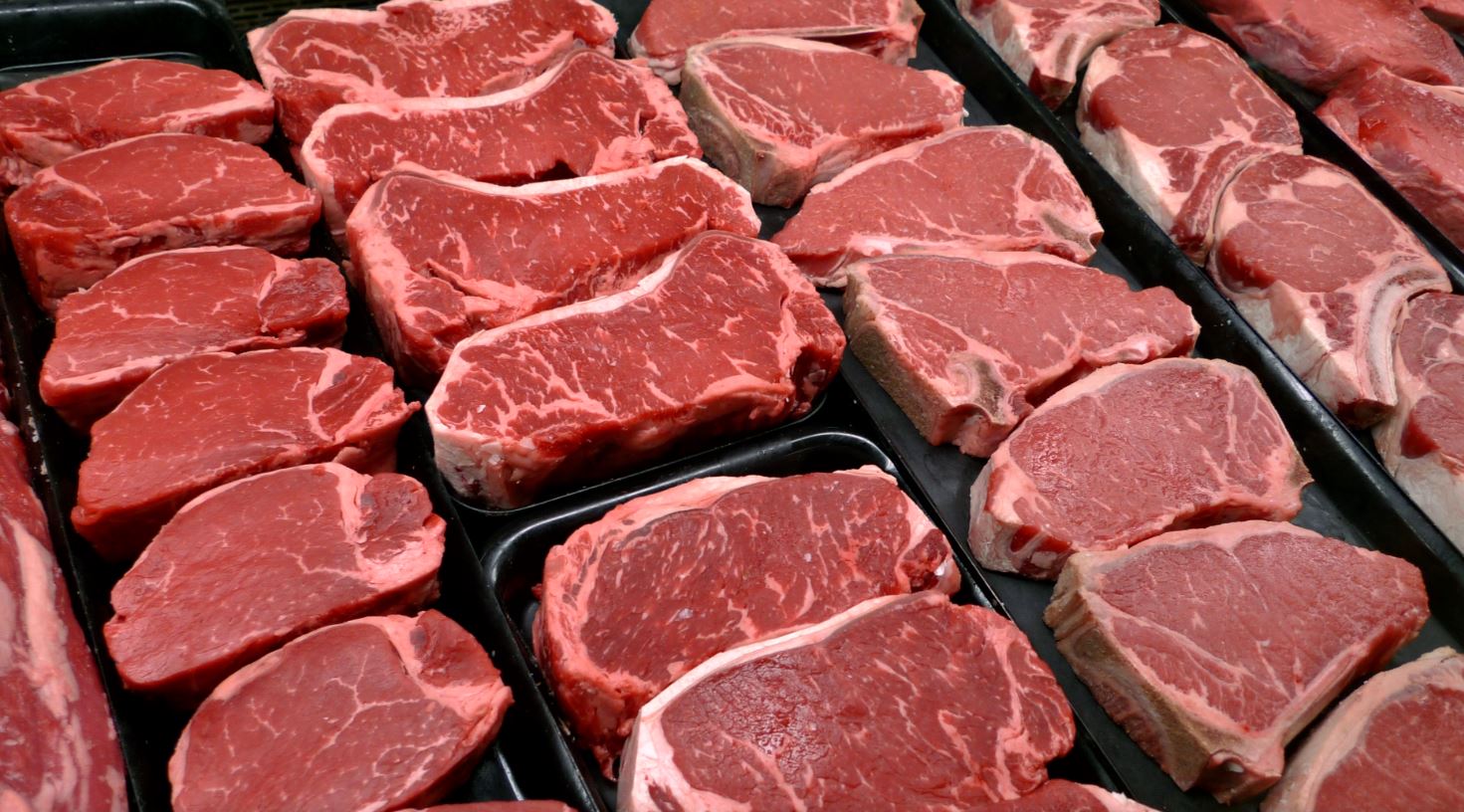 Είδος πολυτελείας το κρέας: Οι τιμές στο μοσχάρι έχουν αυξηθεί έως και 57% σε σχέση με πέρσι