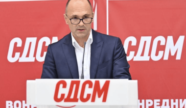 Καράβι που βουλιάζει η αξιωματική αντιπολίτευση στα Σκόπια – Γιατί παραιτήθηκαν ηγετικά στελέχη του SDSM