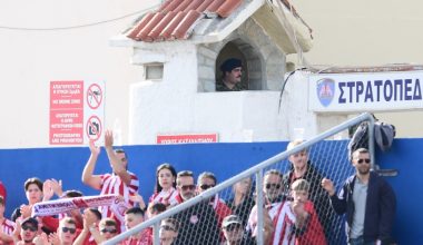 Κύπελλο Ελλάδος Betsson: Στρατιώτης έβλεπε live από τη… σκοπιά το παιχνίδι Ελλάς Σύρου – Ολυμπιακός (φωτο)