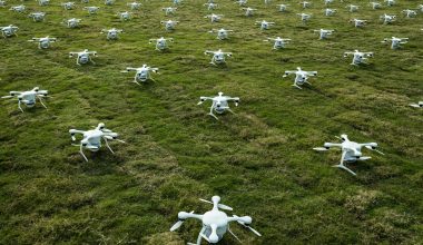 Κίνα: Εντυπωσιακό θέαμα στον ουρανό με εκατοντάδες drones – Μέχρι που κάποιος άνοιξε μια συσκευή παρεμβολών