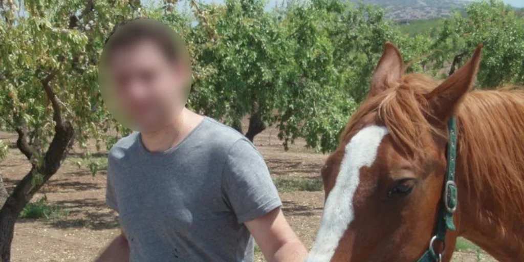 Κυπαρισσία: Aυτός είναι ο 47χρονος κτηνίατρος που κατήγγειλε πως τον απήγαγαν και τον λήστεψαν (φωτο)