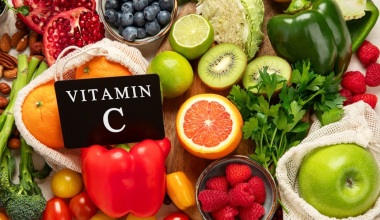 Η βιταμίνη C μπορεί να μειώνει τον κίνδυνο πνευμονοπάθειας – Τι έδειξε νέα μελέτη