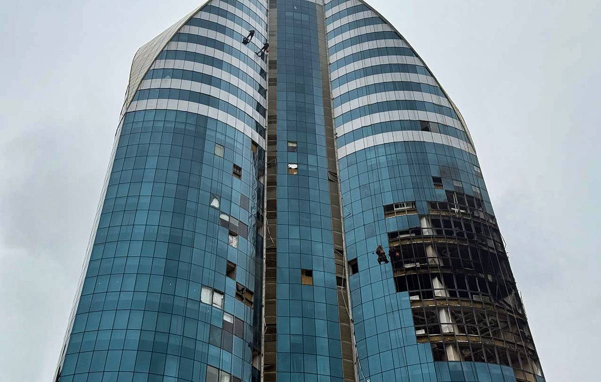 Γκρόζνι: Οι Ουκρανοί έριξαν drones σε κτίρια και ο Ρ.Καντίροφ έδωσε εντολή εκτέλεσης των Ουκρανών αιχμαλώτων! (upd)