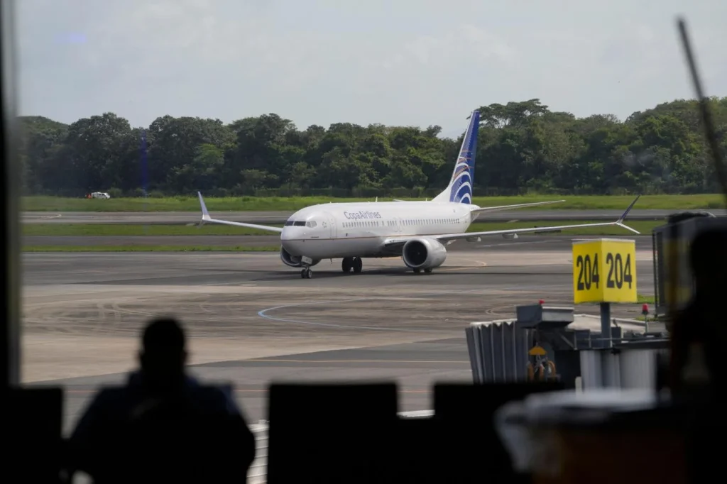 Κολομβία και Παναμάς ανακοίνωσαν την αναστολή των πτήσεων από και προς τη Βενεζουέλα