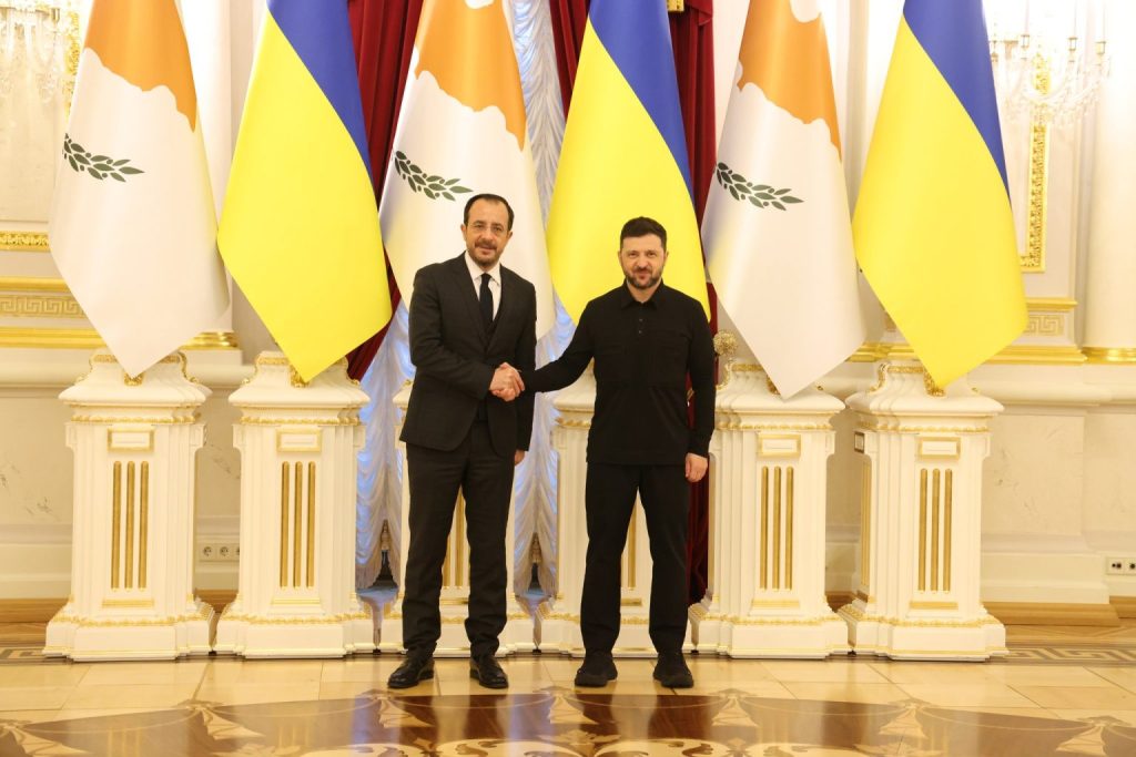 «Αμάσητη» κατάπιε την προσβολή από Β.Ζελένσκι ο Κύπριος πρόεδρος – Του μιλούσε για εισβολή και ο Ουκρανός κουβέντα