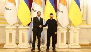 «Αμάσητη» κατάπιε την προσβολή από Β.Ζελένσκι ο Κύπριος πρόεδρος – Του μιλούσε για εισβολή και ο Ουκρανός κουβέντα