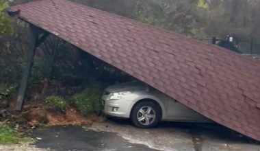 Κακοκαιρία: Αυτοκίνητο στη Φλώρινα καταπλακώθηκε μετά από κατολίσθηση