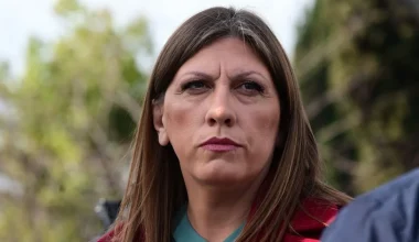 Ζ.Κωνσταντοπούλου για Χ.Μαγειρία: «Ποιος είναι αυτός ο τύπος που δεν ξέρει να μιλήσει και έχει αμύθητη περιουσία»;