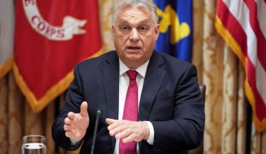 Β.Όρμπαν: «Οι Ευρωπαίοι ηγέτες έχουν αποφασίσει ότι η Ευρώπη θα μπει στον πόλεμο»