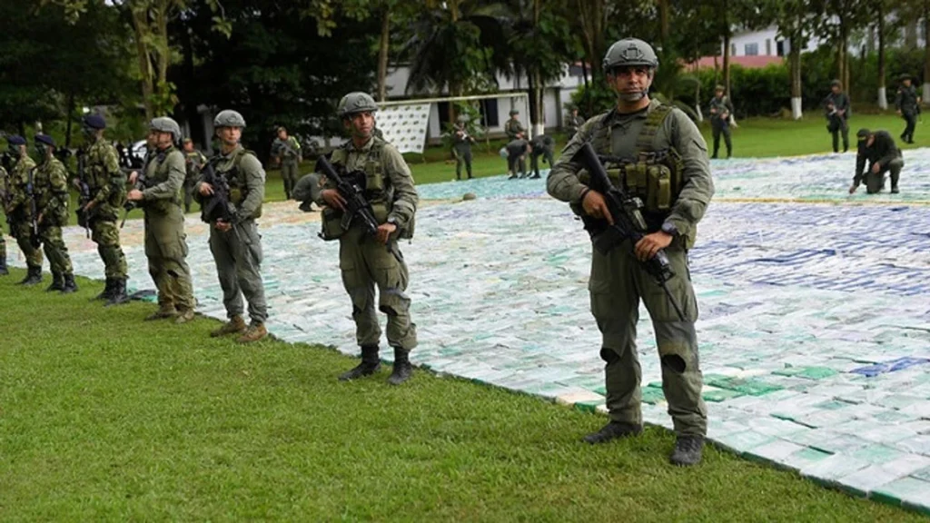 Κολομβία: Η κυβέρνηση βρίσκεται κοντά σε συμφωνία με το μεγαλύτερο καρτέλ της χώρας για να αφοπλιστεί