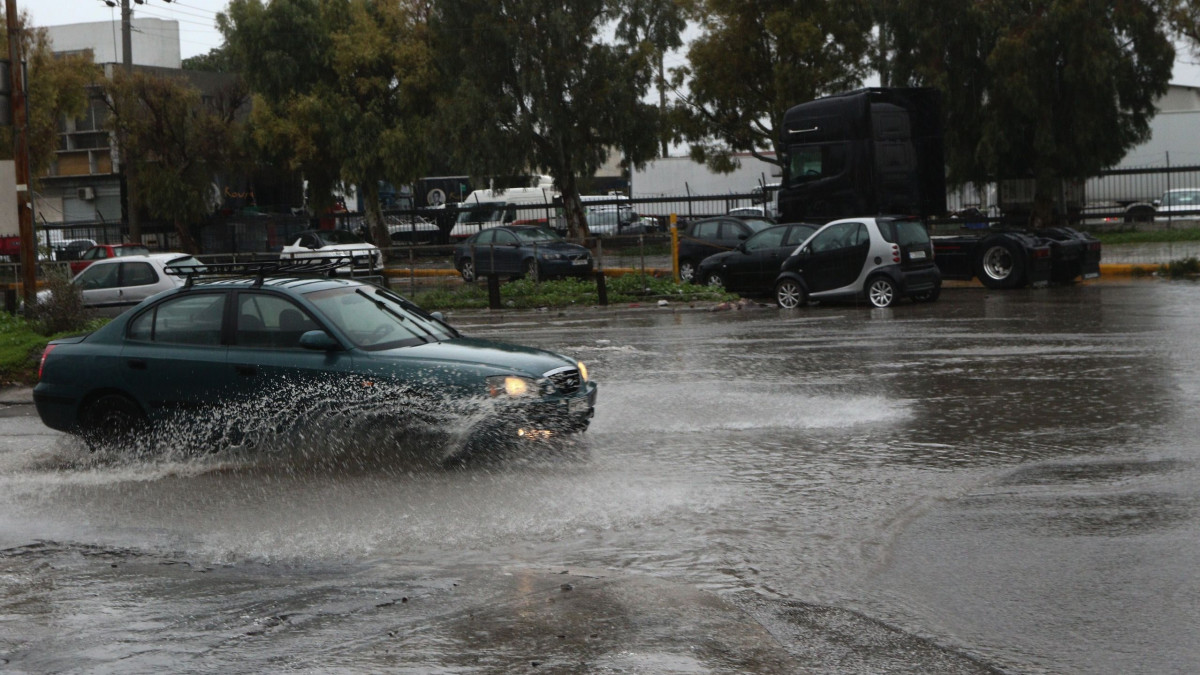 Κακοκαιρία Byron: Σε αυτή την περιοχή καταγράφηκε το μεγαλύτερο ύψος βροχής (φώτο)