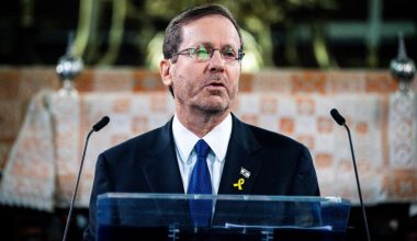 Ι.Χέρτζογκ για Ν.Τραμπ: «Σέβομαι την άποψή του για το ζήτημα της απονομής χάρης στον Μ.Νετανιάχου»