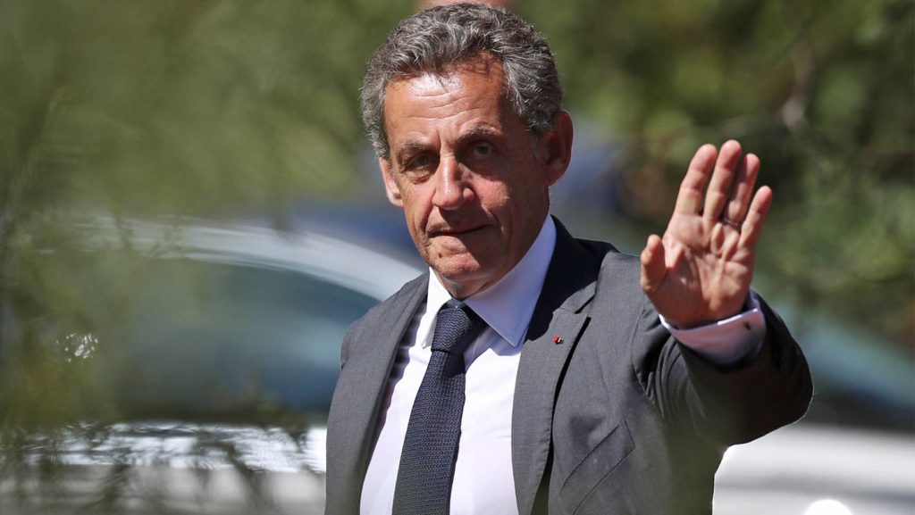 «Το ημερολόγιο ενός φυλακισμένου»: Το βιβλίο του Ν.Σαρκοζί για τη φυλάκισή του – «Ήμουν το νούμερο 320535»