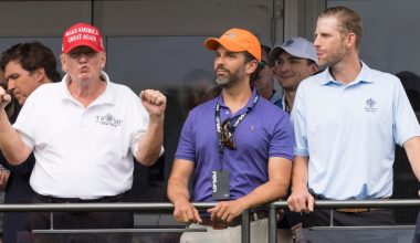 Έρικ Τραμπ: Πώς η περιουσία του δεύτερου γιου του Ν.Τραμπ δεκαπλασιάστηκε μετά την επανεκλογή του πατέρα του