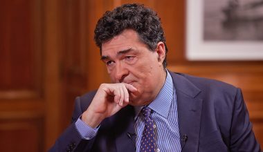 Ο Α.Παπαχελάς αποκάλυψε ότι έχει καρκίνο του προστάτη: «Ο ανδρικός εγωισμός δεν αφήνει να μιλήσουμε ανοιχτά»