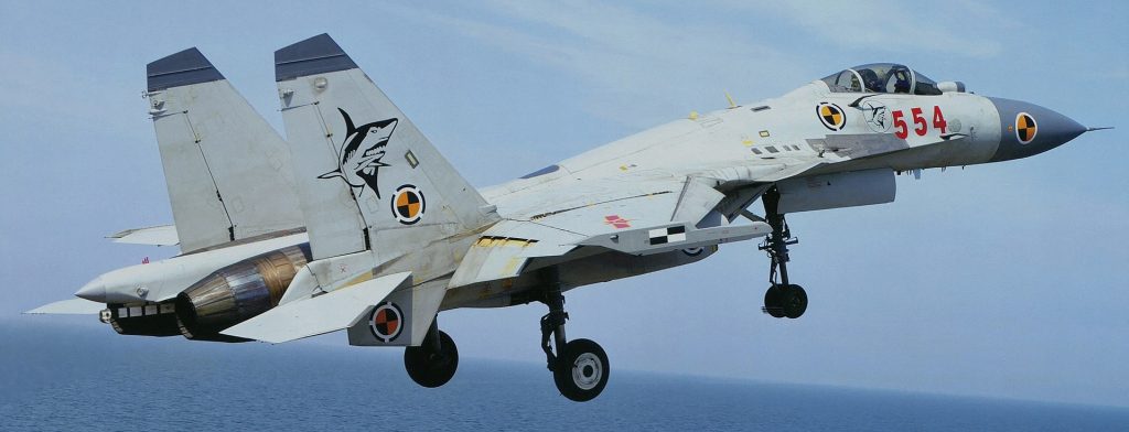 «Αερομαχία» μεταξύ Su-27 και F-15 των Κίνα και Ιαπωνίας στον εναέριο χώρο της Οκινάβα – Έγινε «εγκλωβισμός» στόχου
