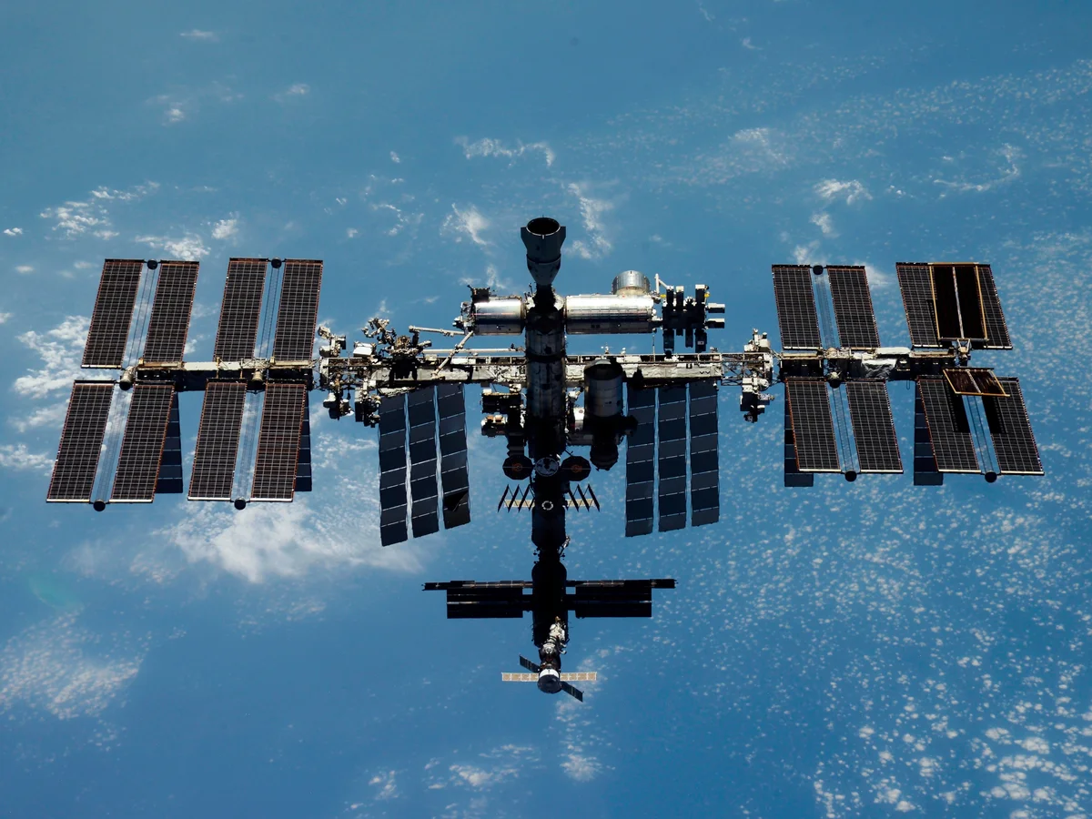 Δύσκολο το παρκάρισμα ακόμα και στο διάστημα: Κατειλημμένες όλες οι θέσεις πρόσδεσης στον ISS (βίντεο)