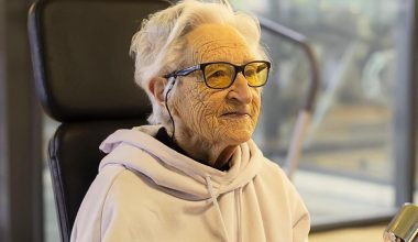 Επιβίωσε από πόλεμο, ασθένειες και τώρα στα 101 της χρόνια συνεχίζει να γυμνάζεται καθημερινά!