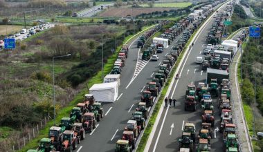 Συνεχίζουν τις κινητοποιήσεις οι αγρότες: Στήνουν νέα μπλόκα σε όλη τη χώρα