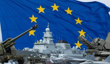 Η ΕΕ πηγαίνει για επενδύσεις 6,8 τρισ. ευρώ σε εξοπλισμούς – Στέλνουν τα χρήματα του Ταμείου Ανάκαμψης στην άμυνα