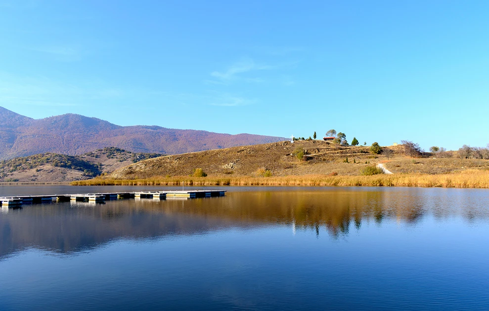 Λίμνη Ζάζαρη: To «κρυφό διαμάντι» της Φλώρινας που αξίζει να επισκεφθείτε (φωτο)