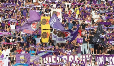 «Καρκίνο σε ό,τι αγαπάτε – Να πεθάνουν τα παιδιά σας»: Σοκάρουν τα μηνύματα των οπαδών της Φιορεντίνα στους παίκτες