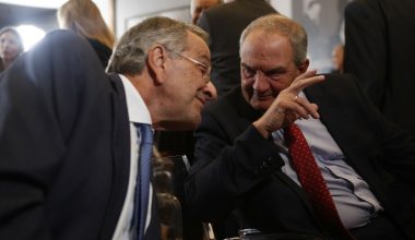 Κ.Καραμανλής και Α.Σαμαράς «βάλουν κατά ριπάς» την πολιτική Κ.Μητσοτάκη: «Κατέστρεψες τον πρωτογενή τομέα»