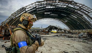 Oι Ουκρανοί θα χάσουν και το Γκρισίνο: Τι ευνοεί τον ρωσικό Στρατό σύμφωνα με στελέχη των AFU (βίντεο)