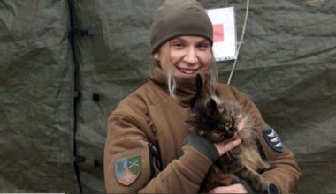 Γιαρίνα Μαργιάνοβνα Μρουτς: Νεκρή η εντυπωσιακή Ουκρανή γιατρός – Εξοντώθηκε στο Χάρκοβο – Δείτε φωτογραφίες της