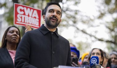 Νέα Υόρκη: Στην επίσημη κατοικία του δημάρχου μετακομίζει ο Z.Mαμντάνι – «Θα μου λείψει η Αστόρια»