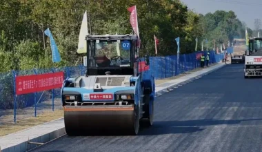 Η Κίνα ολοκλήρωσε 158 χλμ δρόμου χωρίς ίχνος ανθρώπινης εργασίας! – Χρησιμοποιήθηκαν αυτόνομα μηχανήματα (βίντεο)