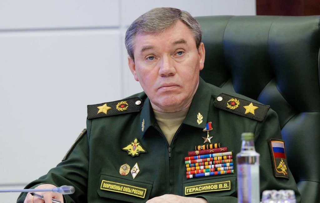 Ο Β.Γκερασίμοφ αιφνιδιαστικά στο Ντονμπας: Τι είπε για Κρασνοαρμέισκ και   Ντιμίτροφ