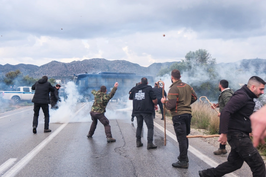Οργή των αγροτών για την εξαπάτηση: Ακόμα περιμένουν τις επιδοτήσεις από το περασμένο καλοκαίρι