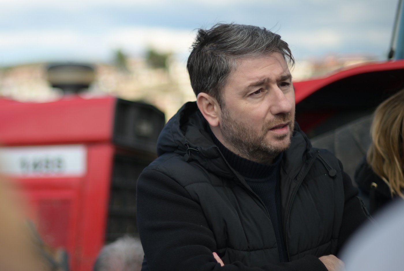 Στα μπλόκα της Καρδίτσας ο Ν.Ανδρουλάκης: «Πρόκειται για ένα εθνικό ζήτημα, ζήτημα τιμής κι αξιοπρέπειας»