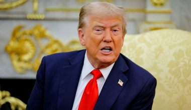 Ν.Τραμπ κατά δημοσιογράφου του ABC News: «Είσαι η πιο ενοχλητική σε όλο τον χώρο» (βίντεο)