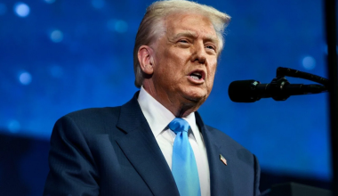 Ν.Τραμπ: «Η Ουκρανία πρέπει να πάει σε εκλογές – Η Ευρώπη αποσυντίθεται» (βίντεο)