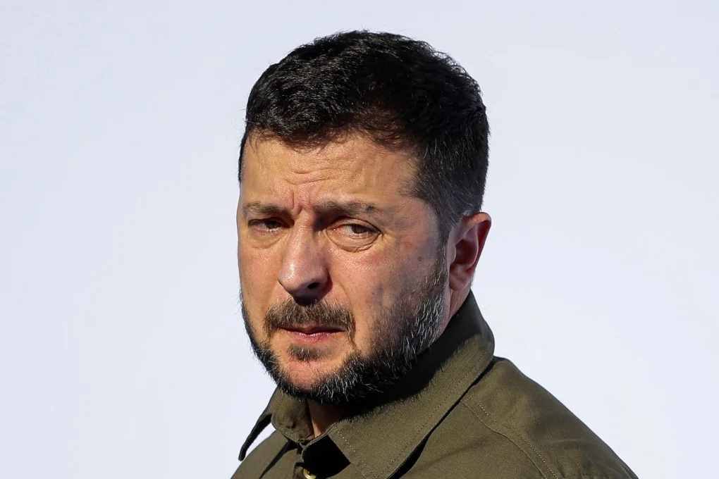 Περίεργες γκριμάτσες (ξανά) από τον Β.Ζελένσκι – Τι συμβαίνει με τον Ουκρανό πρόεδρο; (βίντεο)