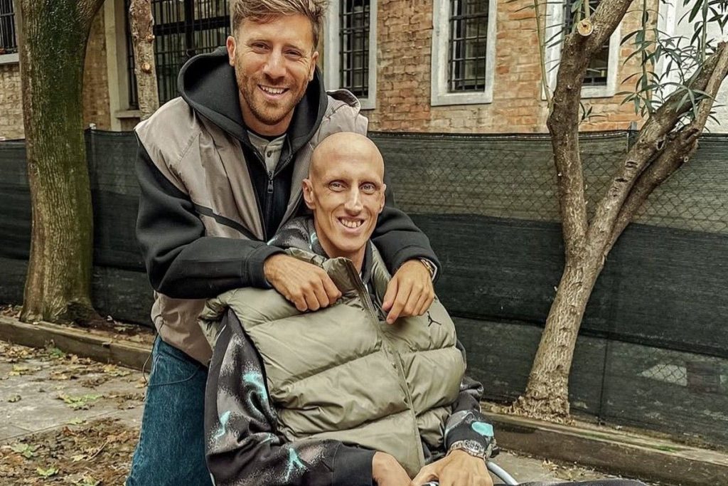 Αποθεώθηκε από τους φίλους της Βίρτους Μπολόνια ο Ακίλε Πολονάρα που δίνει μάχη με τον καρκίνο (βίντεο)