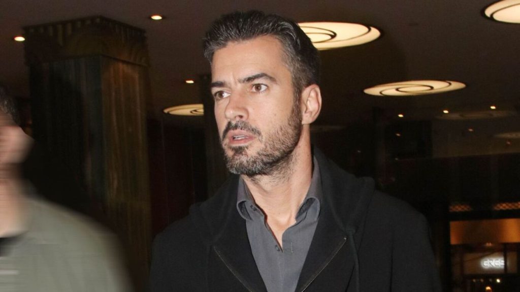 Γ.Τσιμιτσέλης: Στο νοσοκομείο ο ηθοποιός – Αντικαταστάθηκε από τον Δ.Πανόπουλο στην εκπομπή «Όπου υπάρχει Ελλάδα»