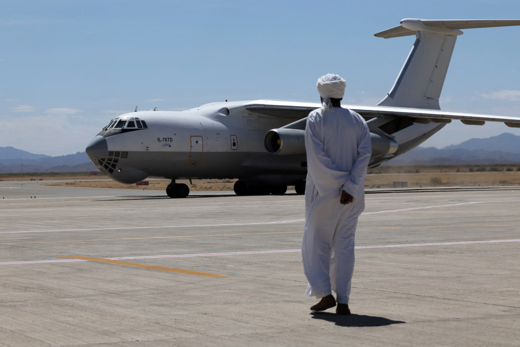 Σουδάν: Συνετρίβη Ilyushin Il-76 των ενόπλων δυνάμεων ενώ προσπαθούσε να προσγειωθεί – Νεκρό όλο το πλήρωμα