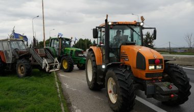«Επίθεση» κυβερνητικών βουλευτών στον Κ.Τσιάρα για τον ξεσηκωμό τον αγροτών – Και ο Μ.Βορίδης εναντίον του