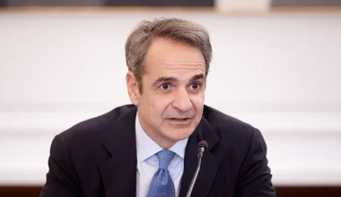 Συμμετοχή Μητσοτάκη στην τηλεδιάσκεψη της Συμμαχίας των Προθύμων για την Ουκρανία, την Πέμπτη