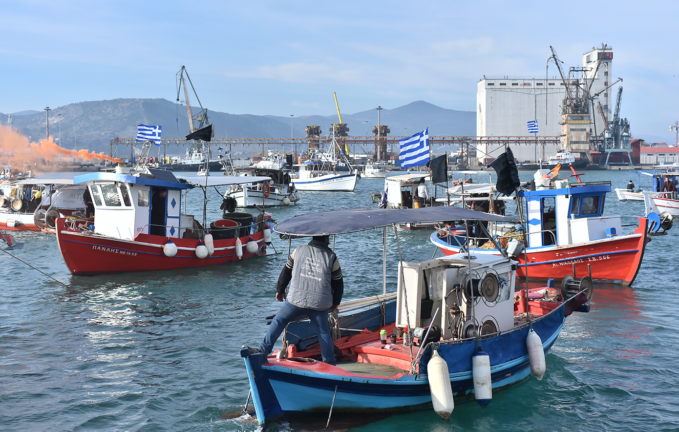 Εισαγγελική παρέμβαση για να ανοίξει το λιμάνι του Βόλου μέχρι τις 13:00